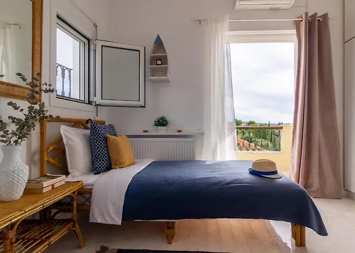 Vakantiehuis House With Amazing Ocean View And Patio - Pool