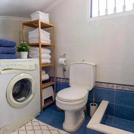 House With Amazing Ocean View And Patio - Pool