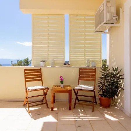 House With Amazing Ocean View And Patio - Pool Holiday home